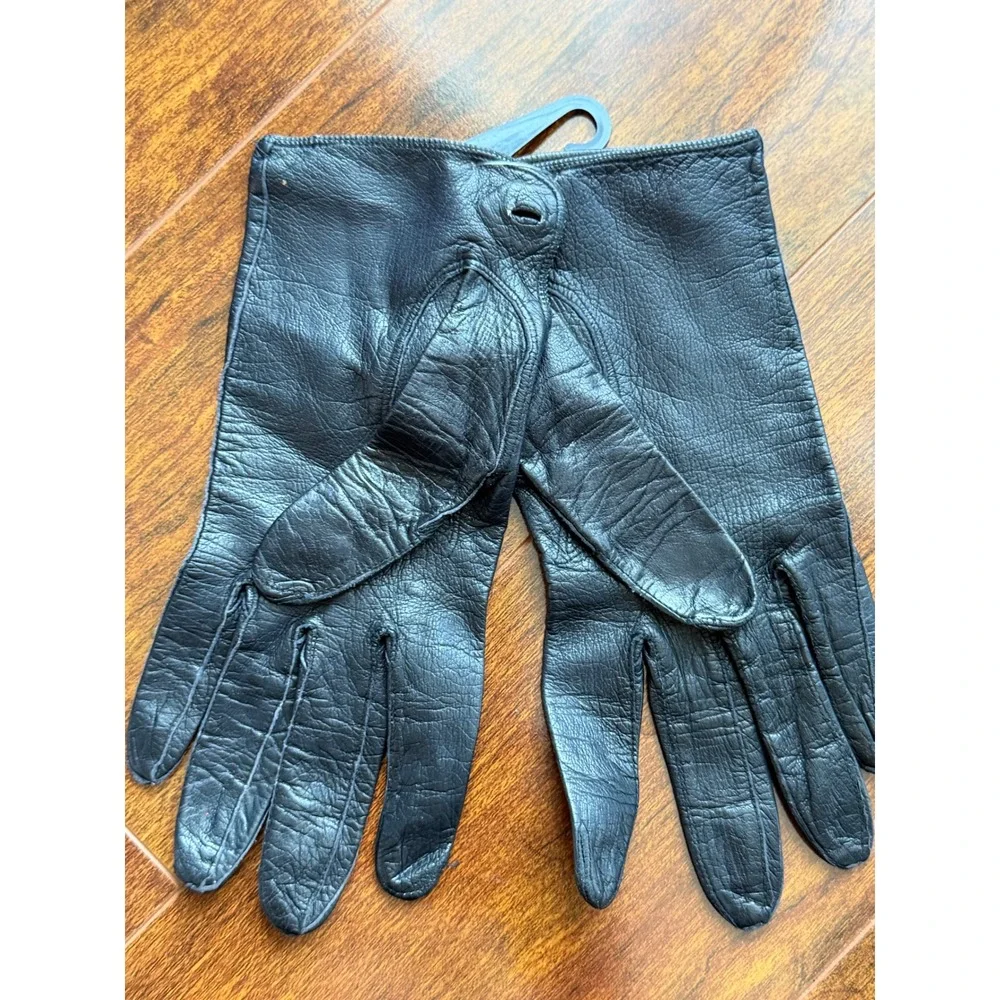 Vintage Black Leather Gloves Women Wrist Length Button Closure Classic Dress
